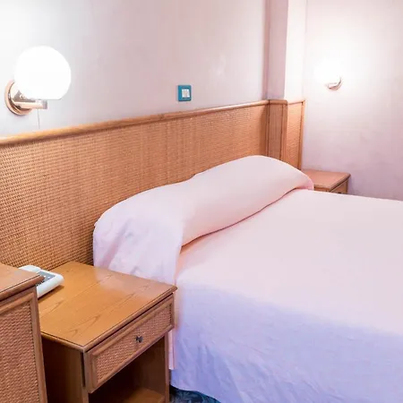 Terrazzo D'abruzzo מלון 3*